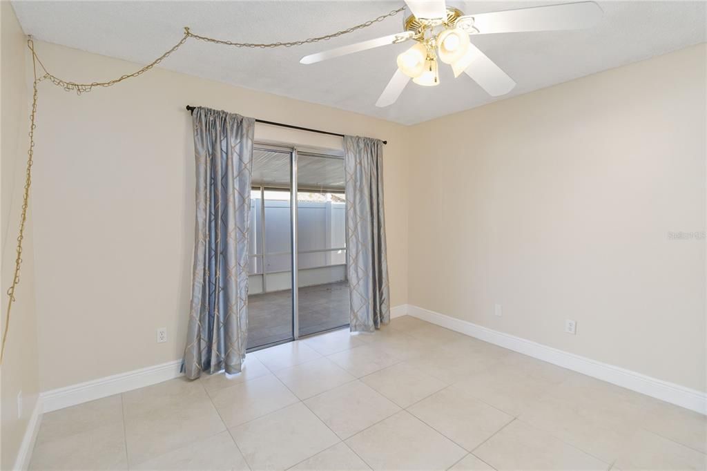 For Sale: $243,000 (3 beds, 2 baths, 1256 Square Feet)