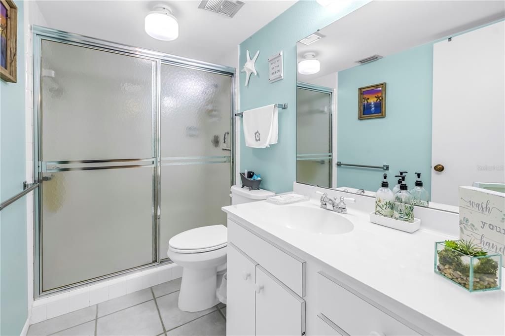 For Sale: $195,500 (2 beds, 2 baths, 1408 Square Feet)