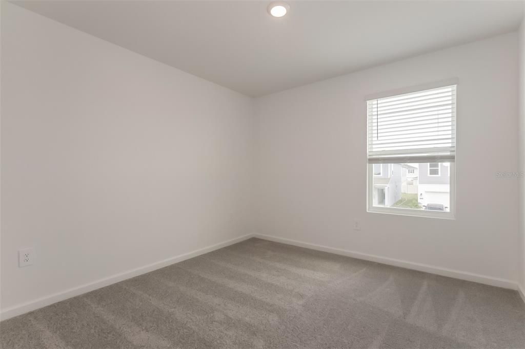 For Rent: $2,245 (5 beds, 3 baths, 2451 Square Feet)