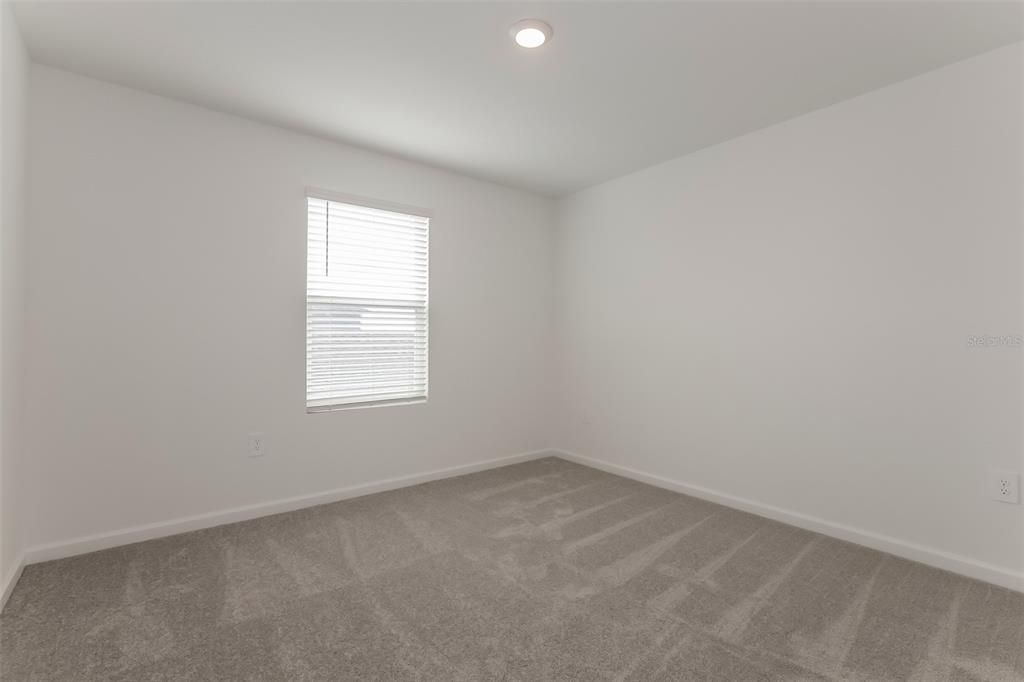 For Rent: $2,245 (5 beds, 3 baths, 2451 Square Feet)