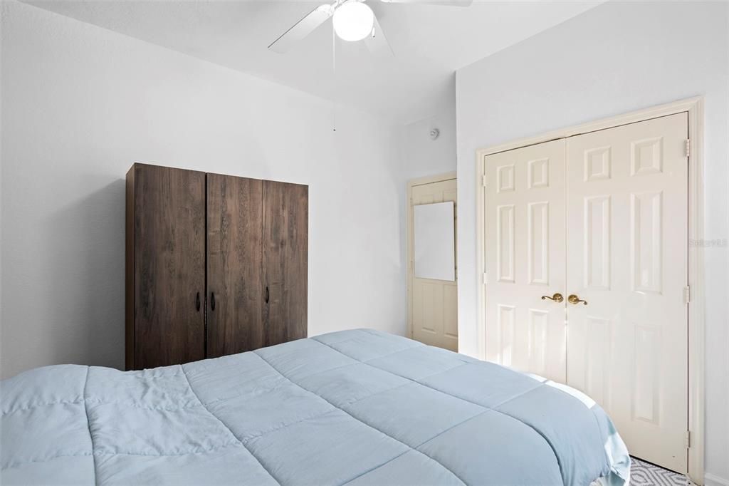 На продажу: $239,500 (3 спален, 2 ванн, 1206 Квадратных фут)