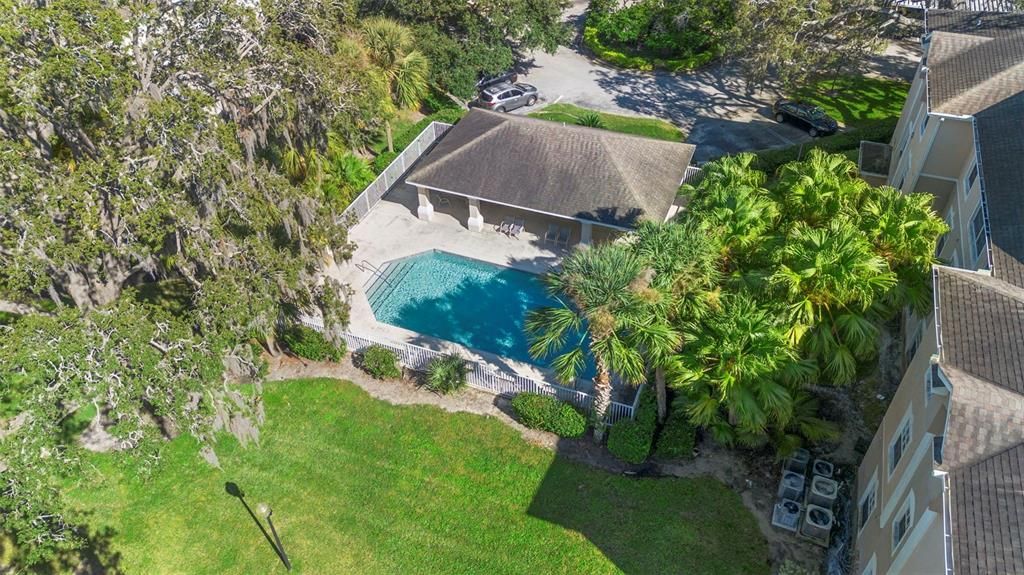 На продажу: $239,500 (3 спален, 2 ванн, 1206 Квадратных фут)