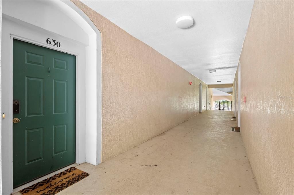 На продажу: $239,500 (3 спален, 2 ванн, 1206 Квадратных фут)