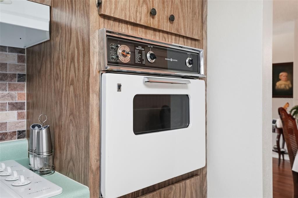 待售: $269,500 (2 贝兹, 2 浴室, 1398 平方英尺)