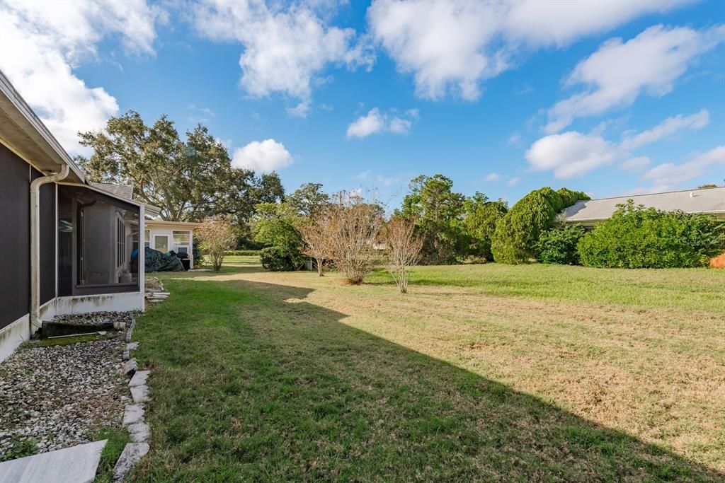 На продажу: $375,000 (2 спален, 2 ванн, 1211 Квадратных фут)