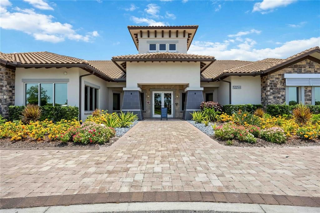 На продажу: $369,900 (2 спален, 2 ванн, 1528 Квадратных фут)