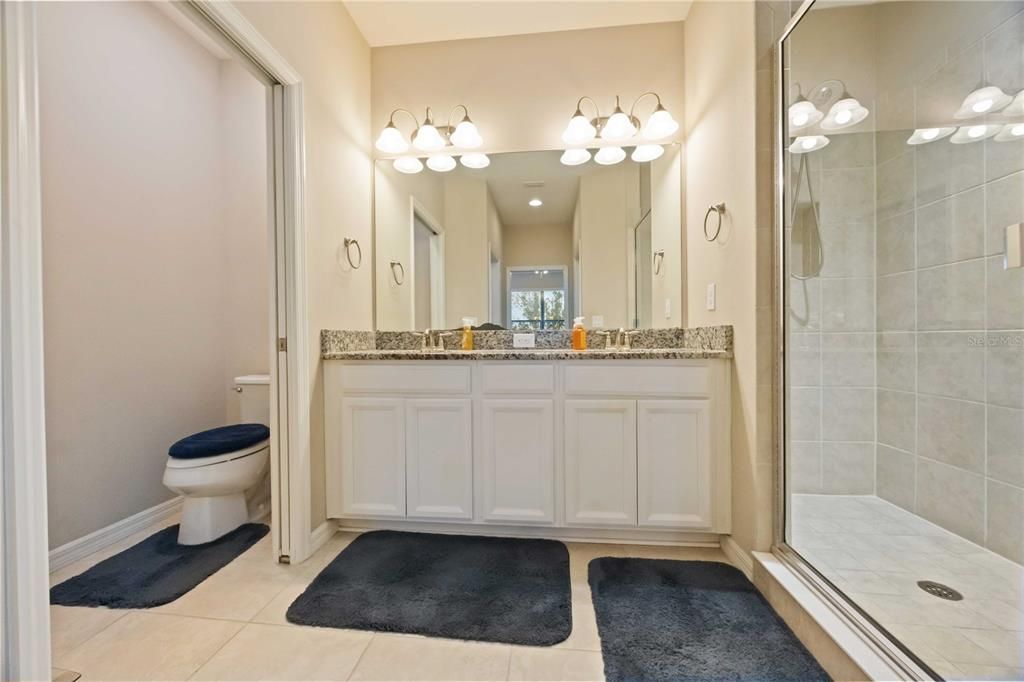 For Sale: $369,900 (2 beds, 2 baths, 1528 Square Feet)