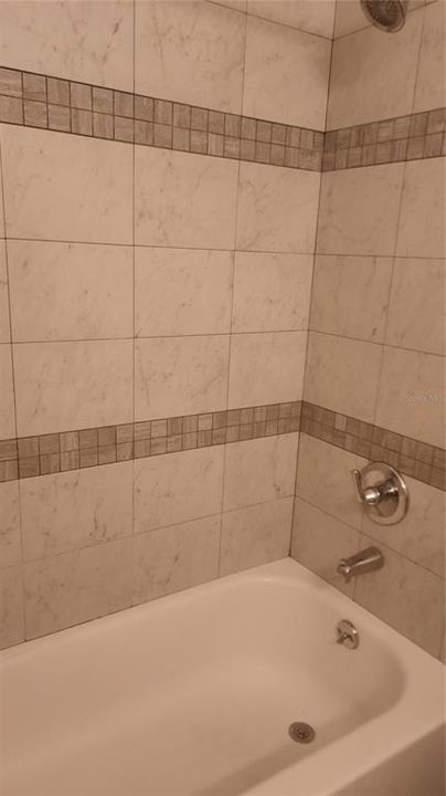 В аренду: $1,700 (3 спален, 2 ванн, 1066 Квадратных фут)