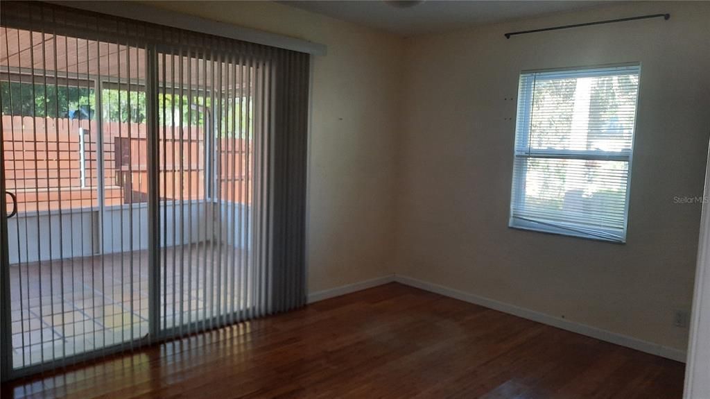 В аренду: $1,700 (3 спален, 2 ванн, 1066 Квадратных фут)