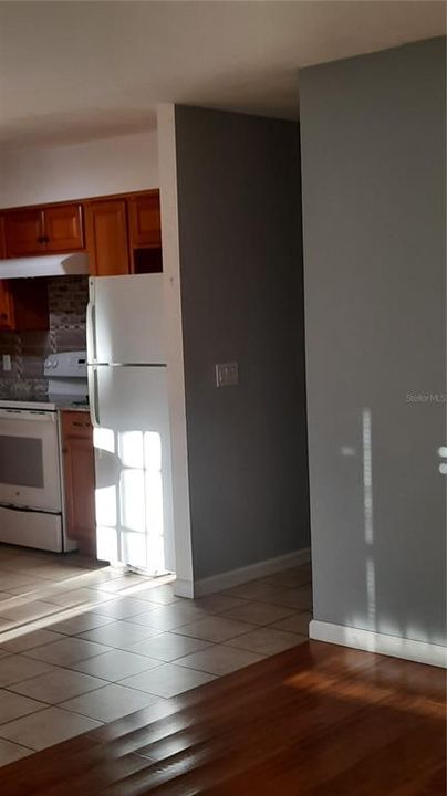 В аренду: $1,700 (3 спален, 2 ванн, 1066 Квадратных фут)