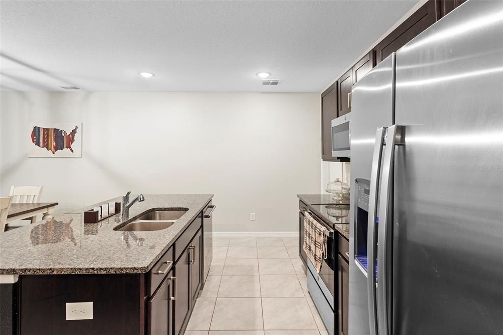 В аренду: $2,200 (3 спален, 2 ванн, 1548 Квадратных фут)