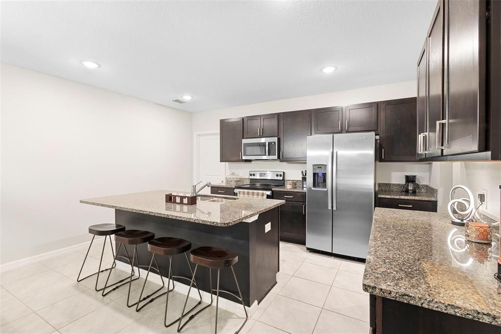 В аренду: $2,200 (3 спален, 2 ванн, 1548 Квадратных фут)