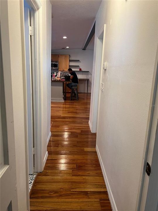 For Sale: $340,000 (2 beds, 2 baths, 1100 Square Feet)