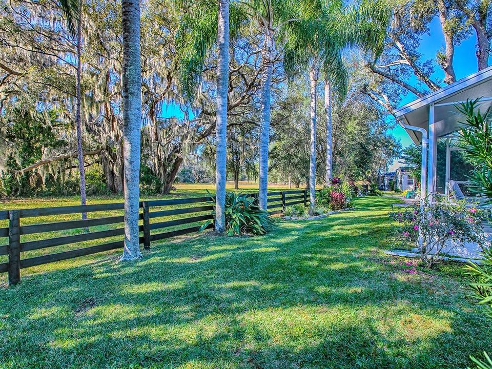 待售: $309,500 (2 贝兹, 2 浴室, 1239 平方英尺)