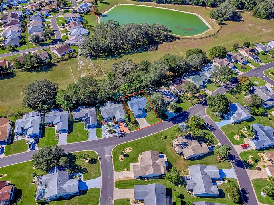 待售: $309,500 (2 贝兹, 2 浴室, 1239 平方英尺)