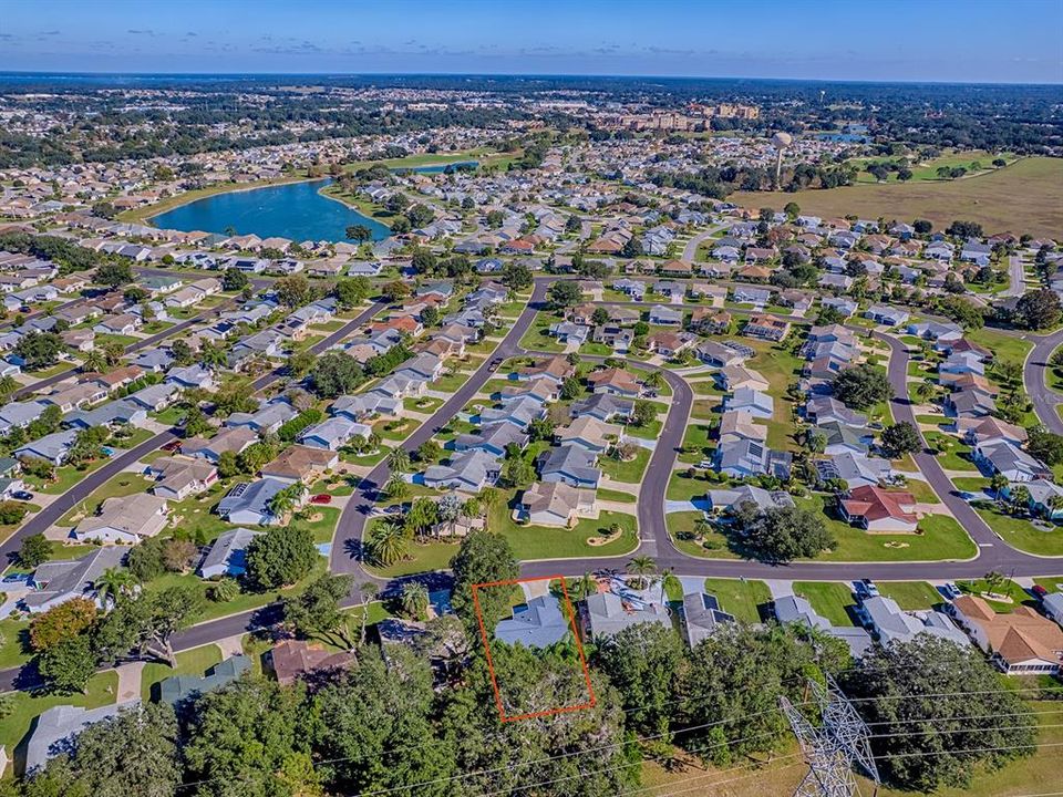 待售: $309,500 (2 贝兹, 2 浴室, 1239 平方英尺)