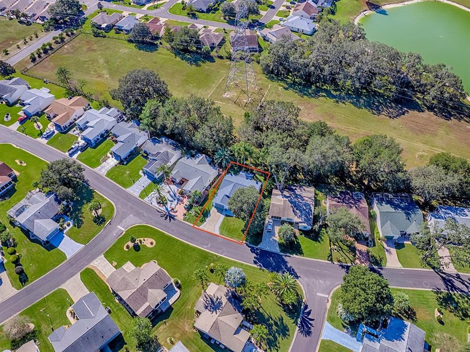 待售: $309,500 (2 贝兹, 2 浴室, 1239 平方英尺)