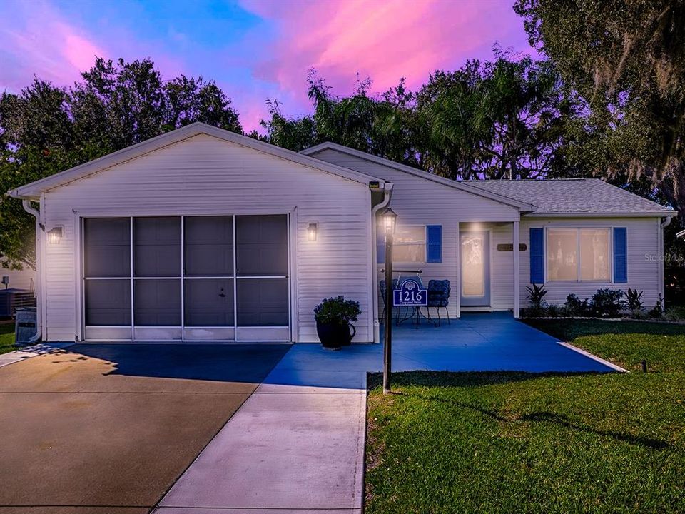 待售: $309,500 (2 贝兹, 2 浴室, 1239 平方英尺)