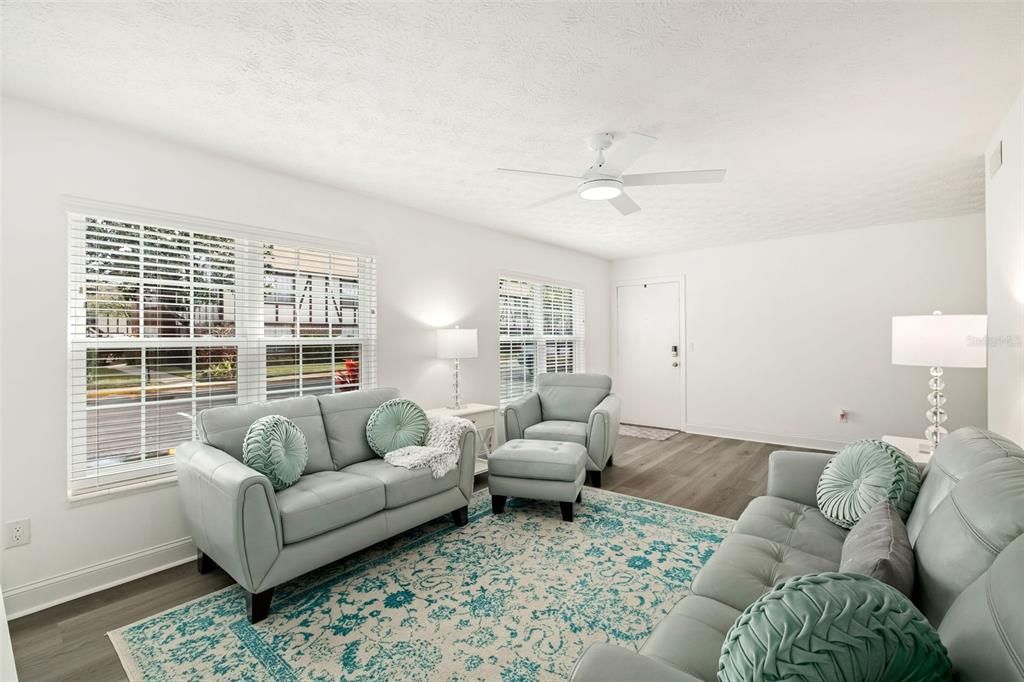 En Venta: $239,000 (3 camas, 2 baños, 1291 Pies cuadrados)