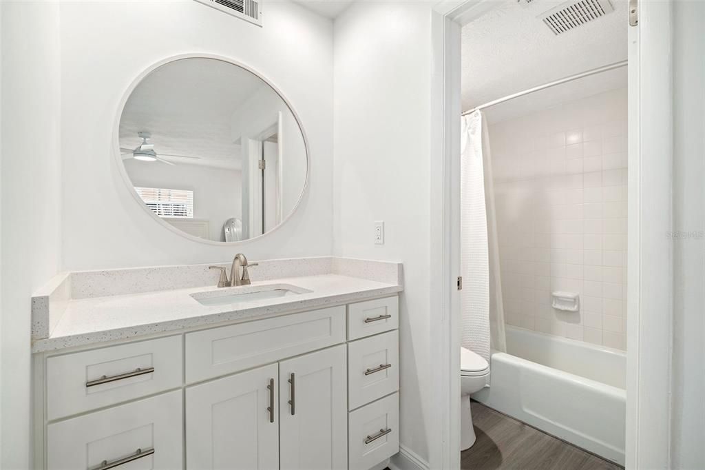 En Venta: $239,000 (3 camas, 2 baños, 1291 Pies cuadrados)