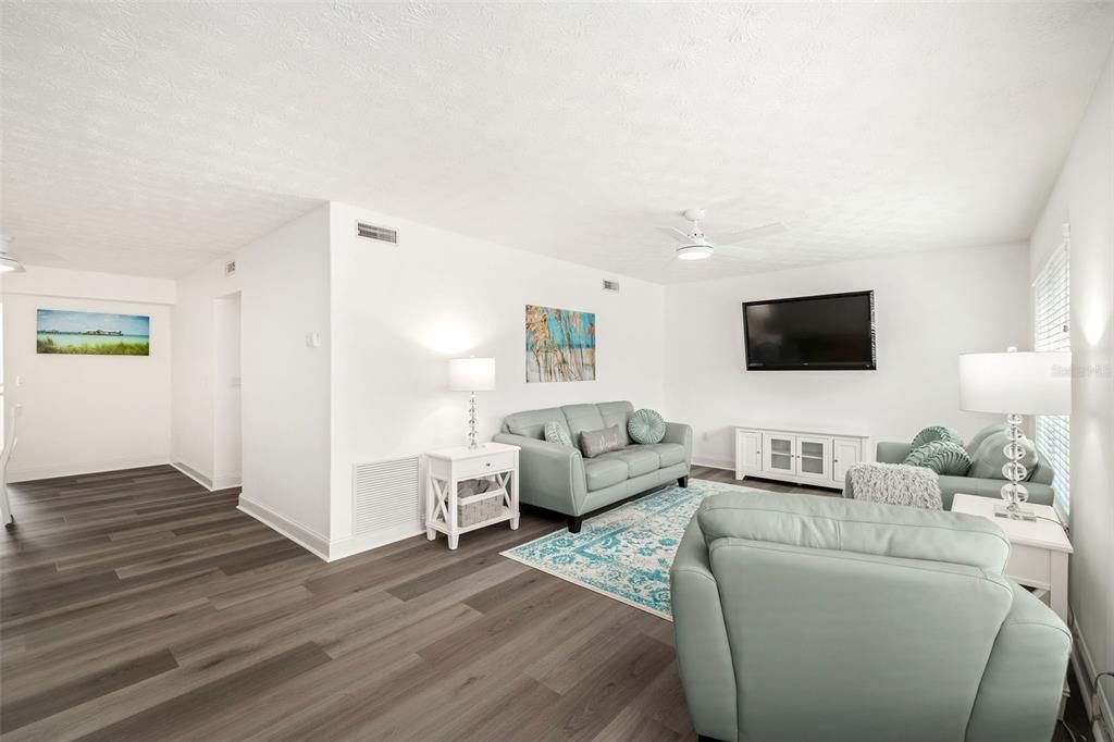 En Venta: $239,000 (3 camas, 2 baños, 1291 Pies cuadrados)