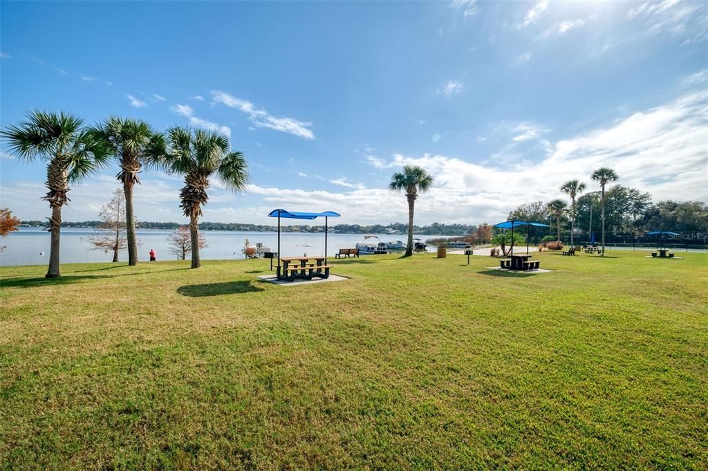 En Venta: $239,000 (3 camas, 2 baños, 1291 Pies cuadrados)