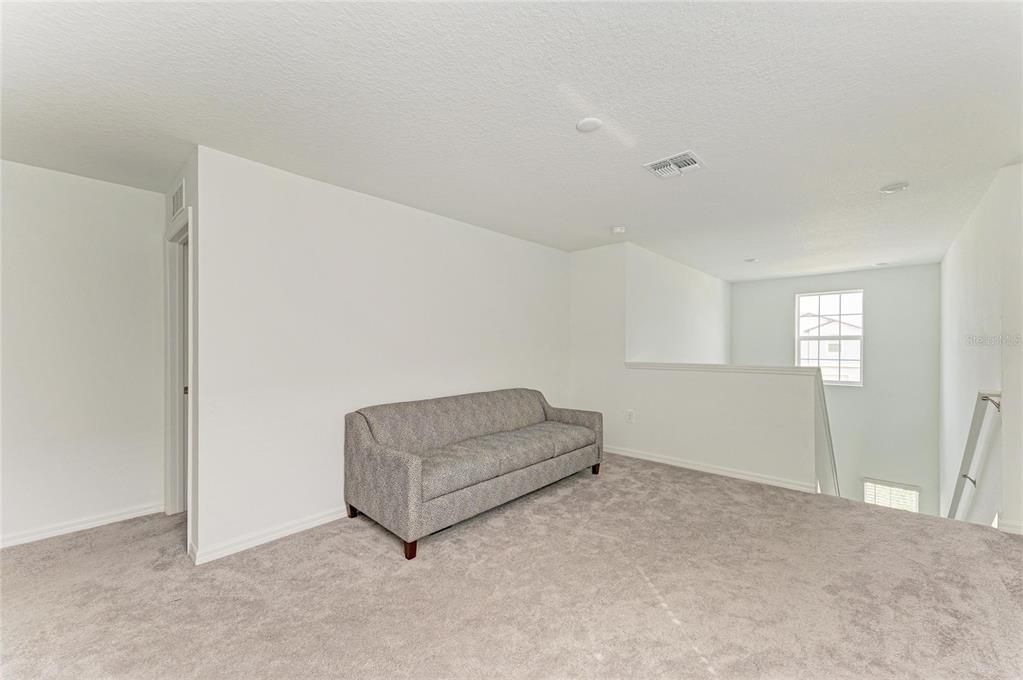 En Venta: $365,000 (5 camas, 2 baños, 2389 Pies cuadrados)