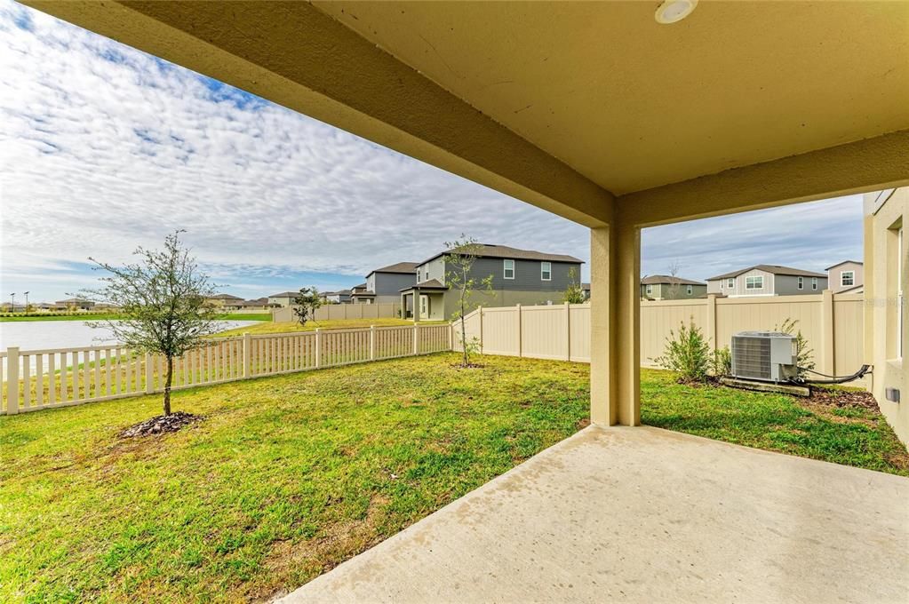 En Venta: $365,000 (5 camas, 2 baños, 2389 Pies cuadrados)