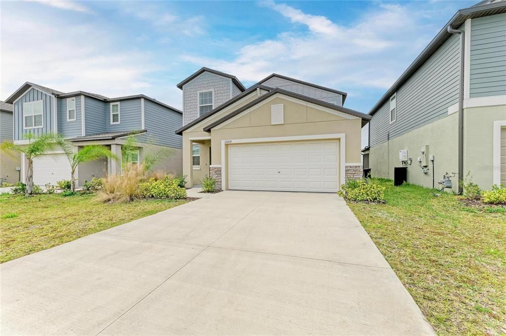 En Venta: $365,000 (5 camas, 2 baños, 2389 Pies cuadrados)