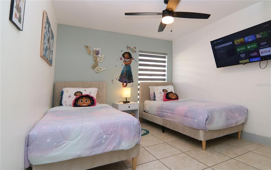 En Renta: $2,490 (5 camas, 3 baños, 1981 Pies cuadrados)