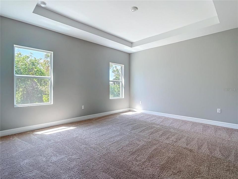 На продажу: $367,900 (4 спален, 3 ванн, 2092 Квадратных фут)