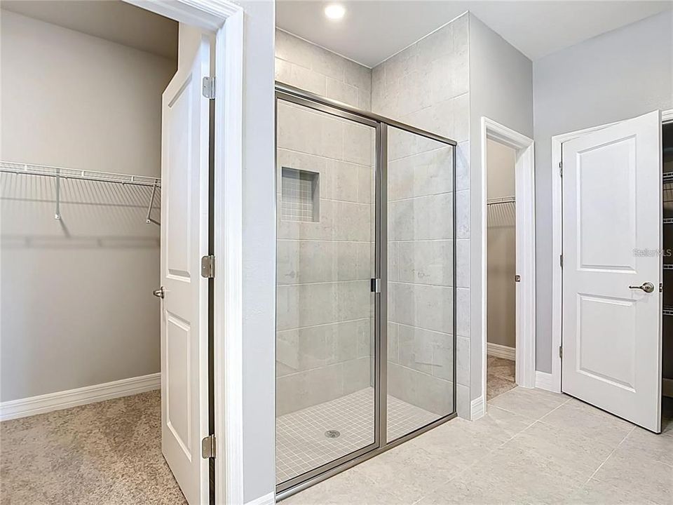 На продажу: $367,900 (4 спален, 3 ванн, 2092 Квадратных фут)