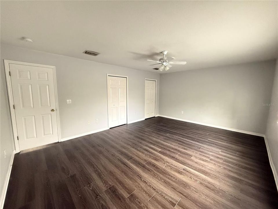 En Renta: $3,300 (5 camas, 3 baños, 3079 Pies cuadrados)