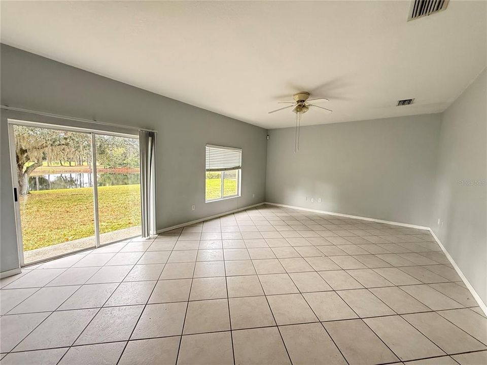 En Renta: $3,300 (5 camas, 3 baños, 3079 Pies cuadrados)