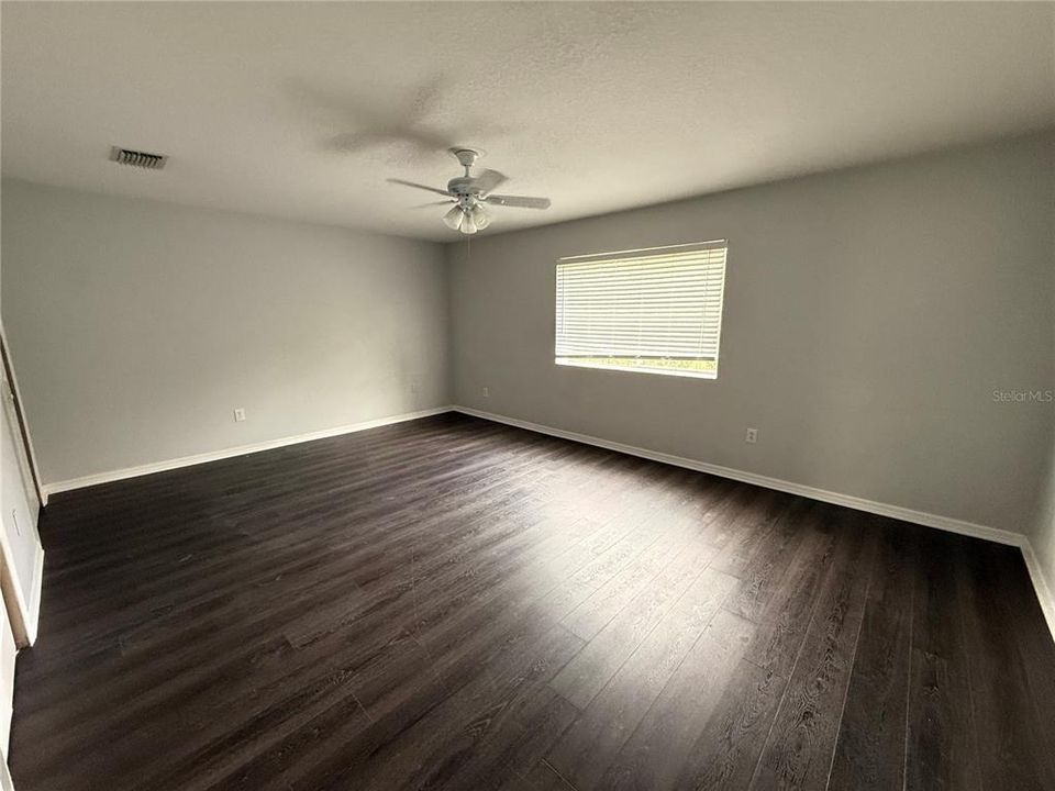 En Renta: $3,300 (5 camas, 3 baños, 3079 Pies cuadrados)