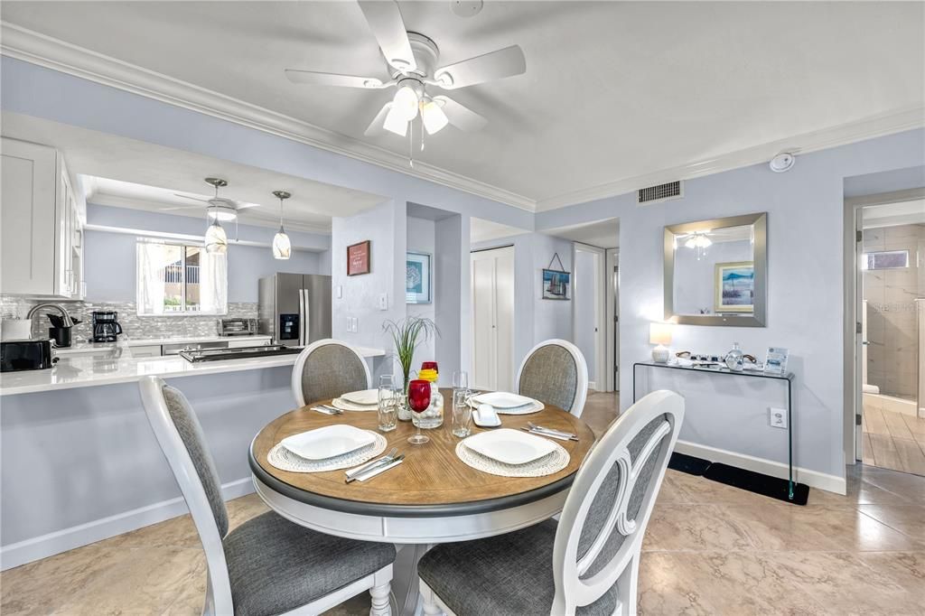 For Sale: $605,000 (2 beds, 2 baths, 1080 Square Feet)