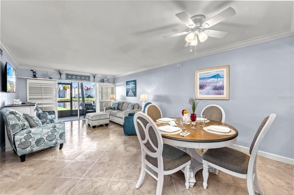 For Sale: $605,000 (2 beds, 2 baths, 1080 Square Feet)