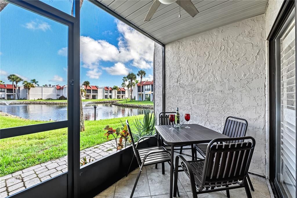 For Sale: $605,000 (2 beds, 2 baths, 1080 Square Feet)