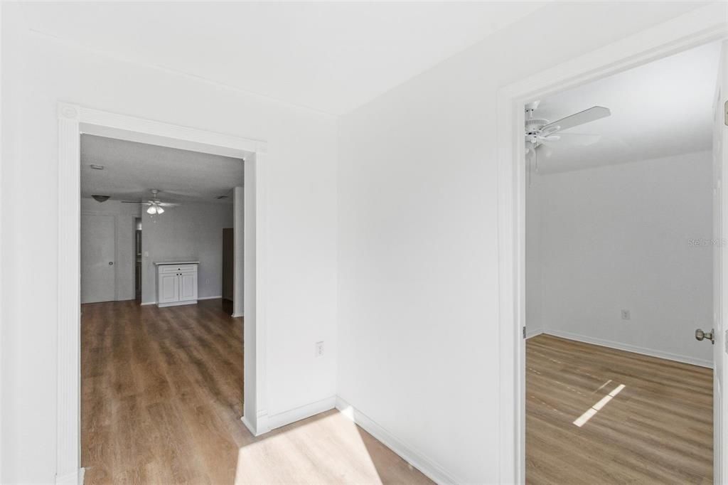 En Venta: $825,000 (6 camas, 4 baños, 2118 Pies cuadrados)