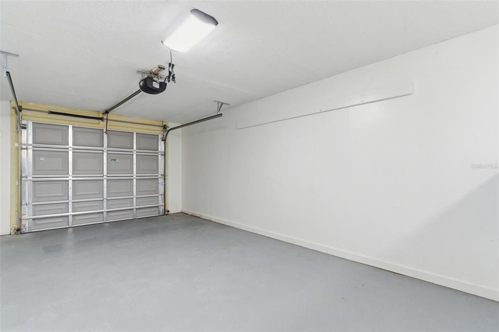 En Venta: $825,000 (6 camas, 4 baños, 2118 Pies cuadrados)