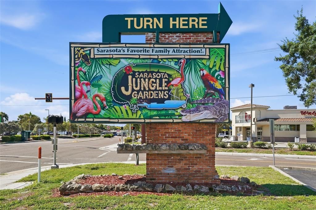 En Venta: $825,000 (6 camas, 4 baños, 2118 Pies cuadrados)