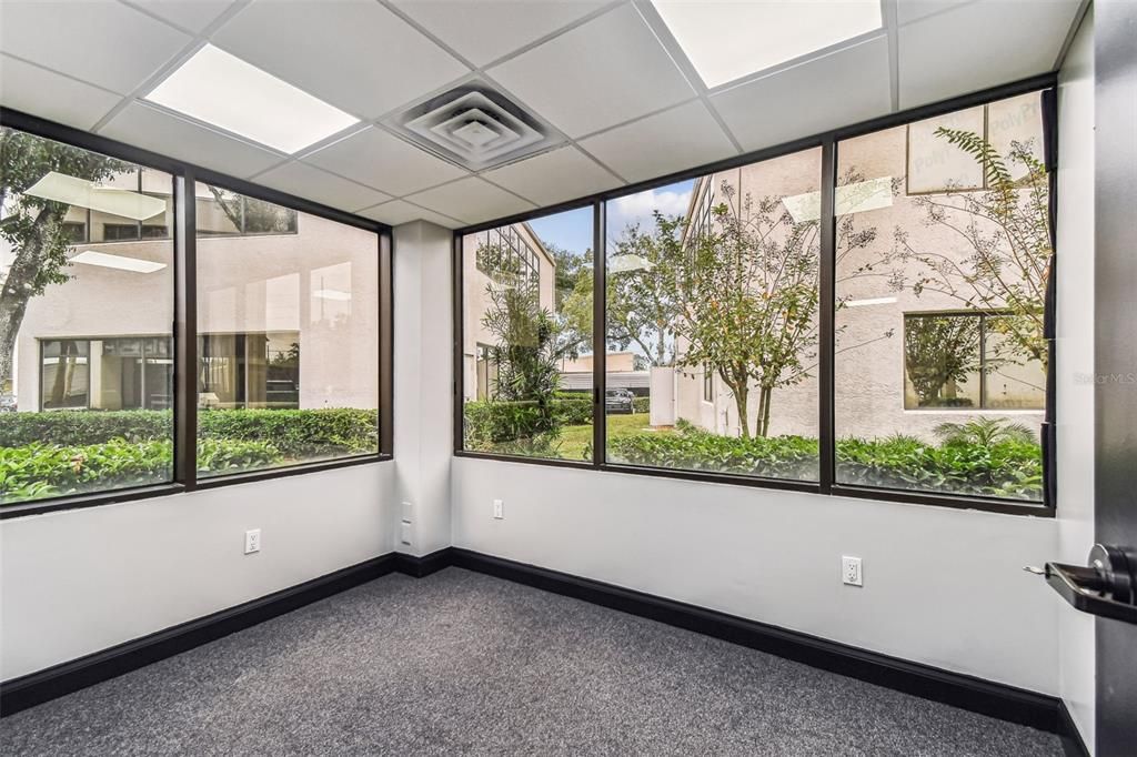 На продажу: $850,000 (0 спален, 0 ванн, 3000 Квадратных фут)