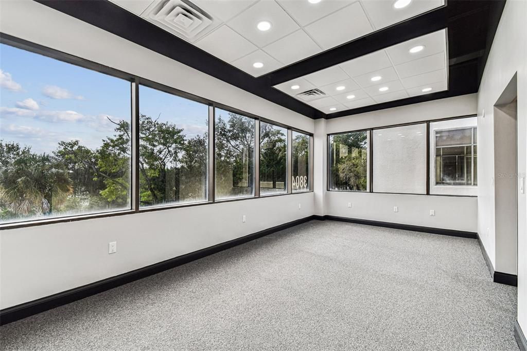 На продажу: $850,000 (0 спален, 0 ванн, 3000 Квадратных фут)