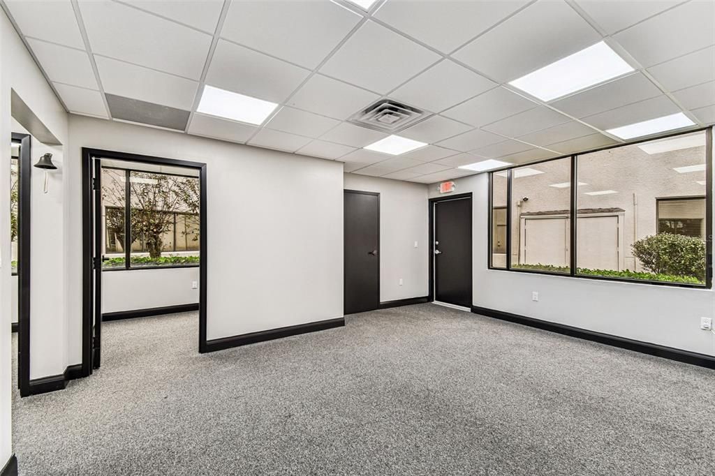 На продажу: $850,000 (0 спален, 0 ванн, 3000 Квадратных фут)