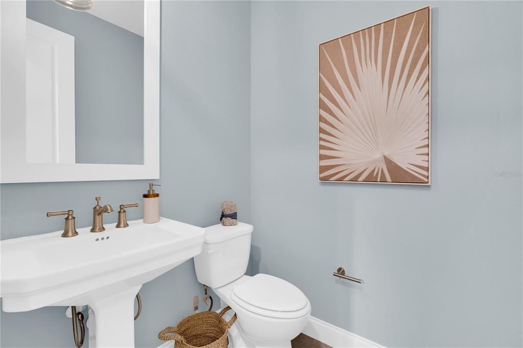 На продажу: $920,000 (5 спален, 4 ванн, 3719 Квадратных фут)