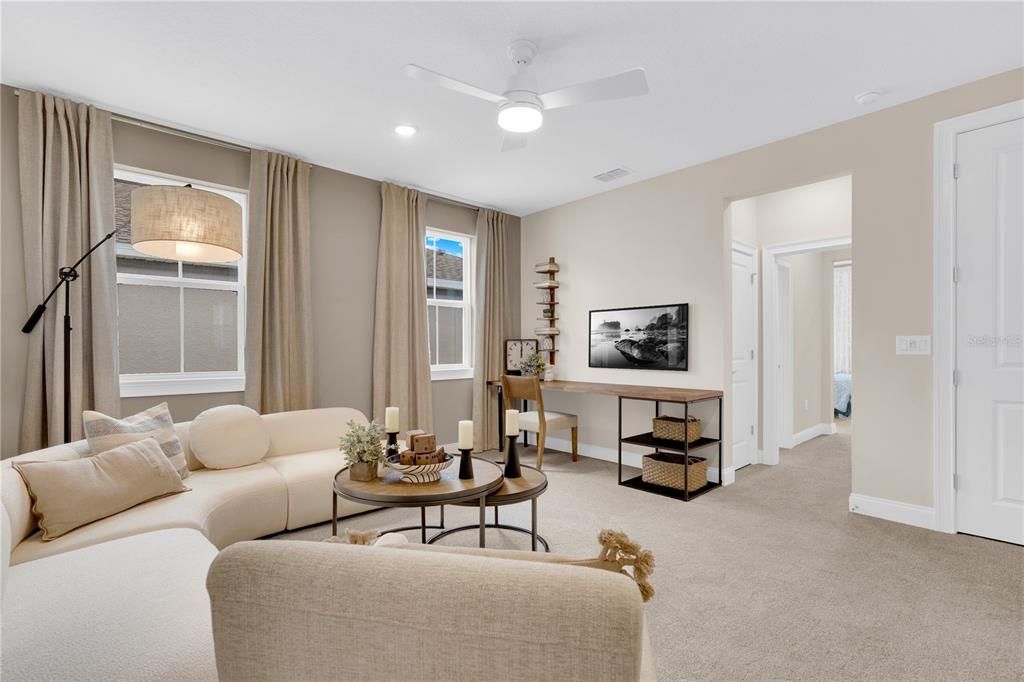 На продажу: $920,000 (5 спален, 4 ванн, 3719 Квадратных фут)