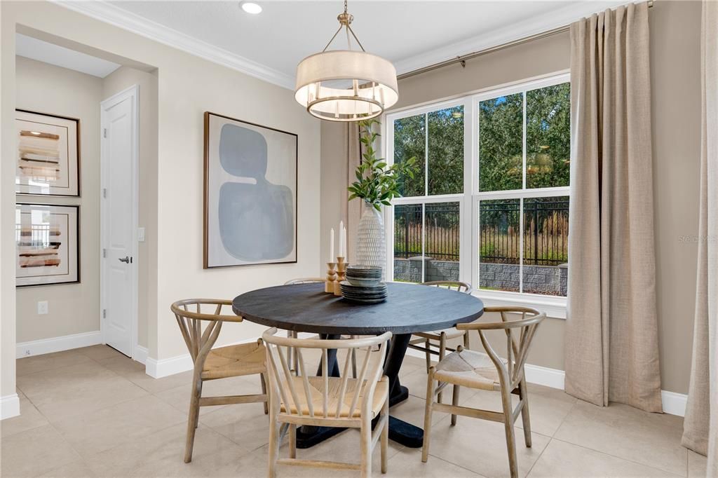 На продажу: $920,000 (5 спален, 4 ванн, 3719 Квадратных фут)