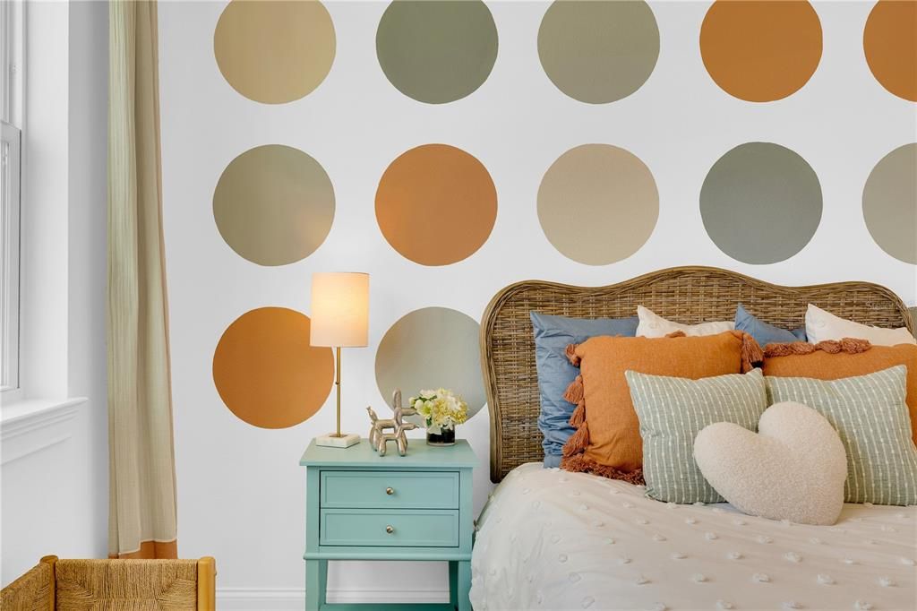 На продажу: $920,000 (5 спален, 4 ванн, 3719 Квадратных фут)