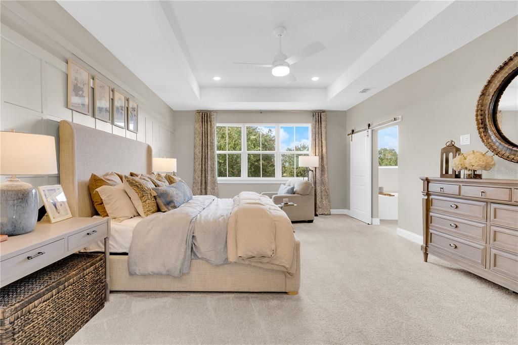 На продажу: $920,000 (5 спален, 4 ванн, 3719 Квадратных фут)