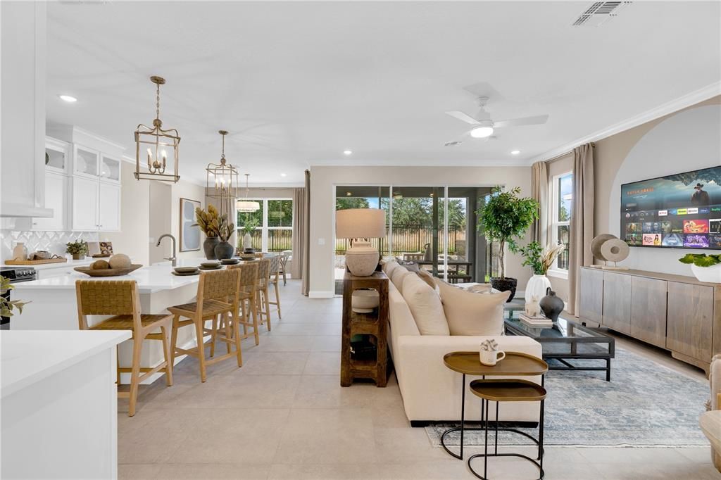 На продажу: $920,000 (5 спален, 4 ванн, 3719 Квадратных фут)